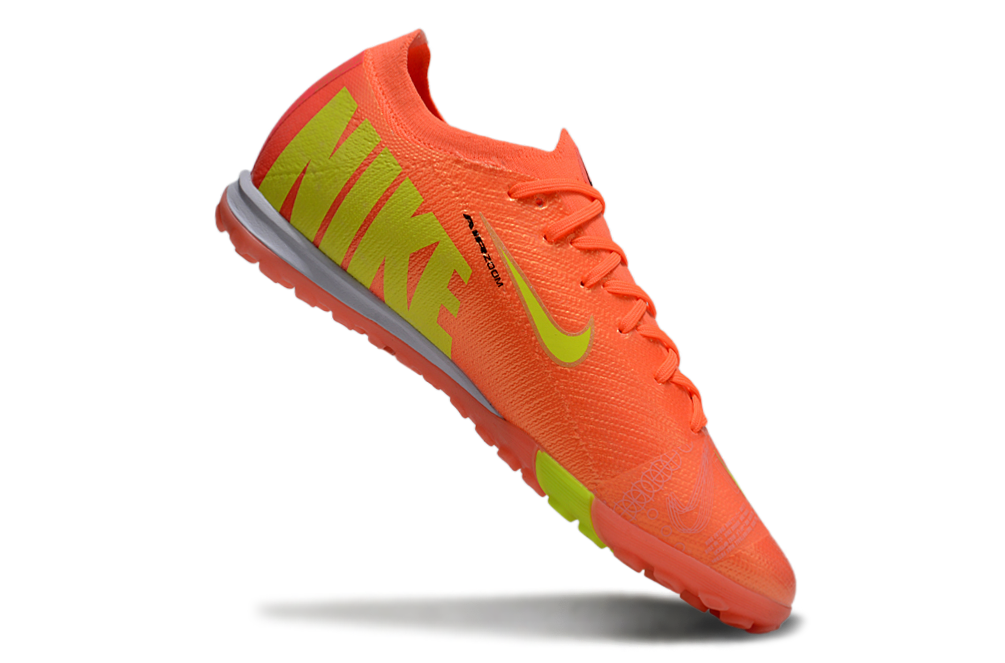 Chuteira Society Nike Air Zoom Mercurial Vapor 16 TF + Brindes Exclusivos